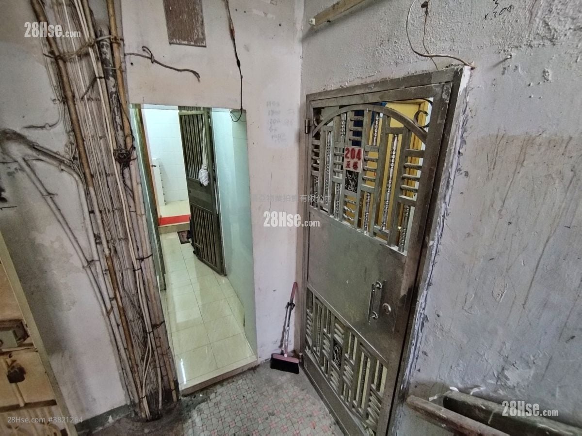 唐樓 售盤 589 平方呎