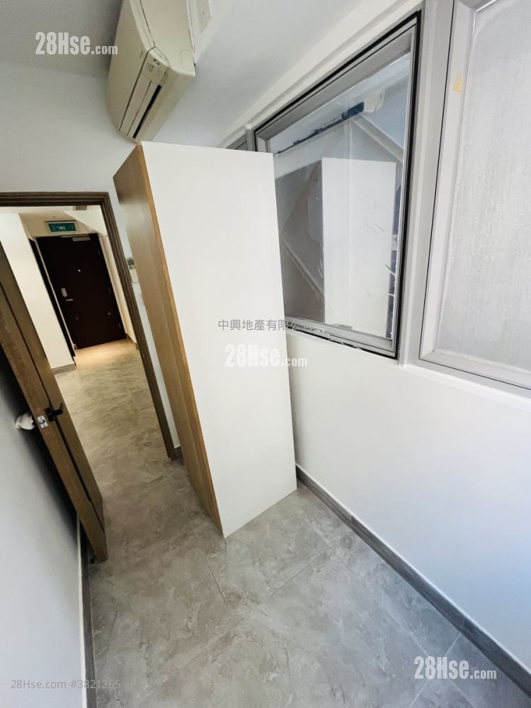 Ava62 Rental 2 Bedrooms , 1 Bathroom 280 ft²