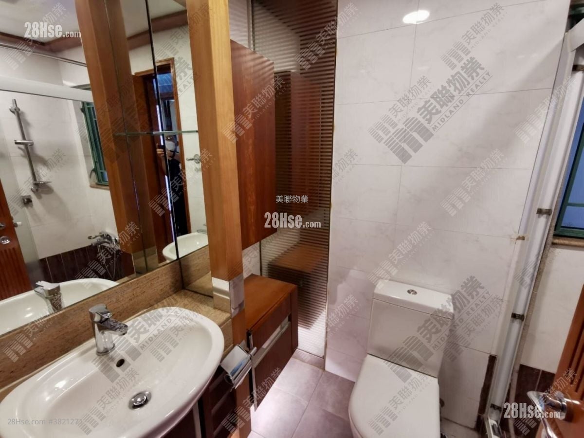 New Haven Sell 3 Bedrooms , 2 Bathrooms 731 ft²