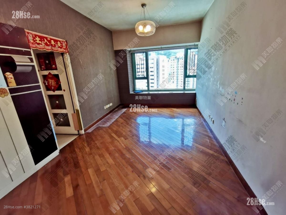 New Haven Sell 3 Bedrooms , 2 Bathrooms 731 ft²