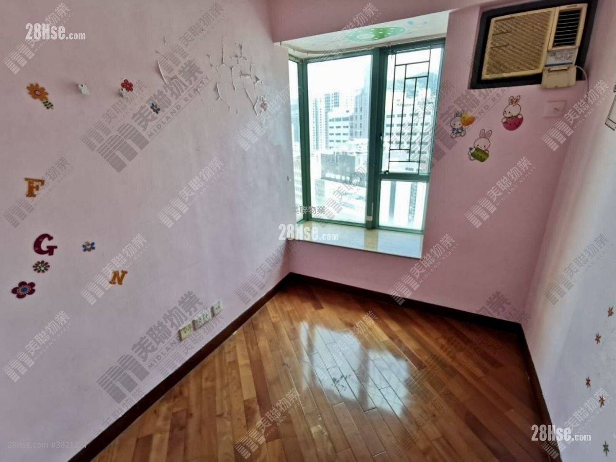 New Haven Sell 3 Bedrooms , 2 Bathrooms 731 ft²