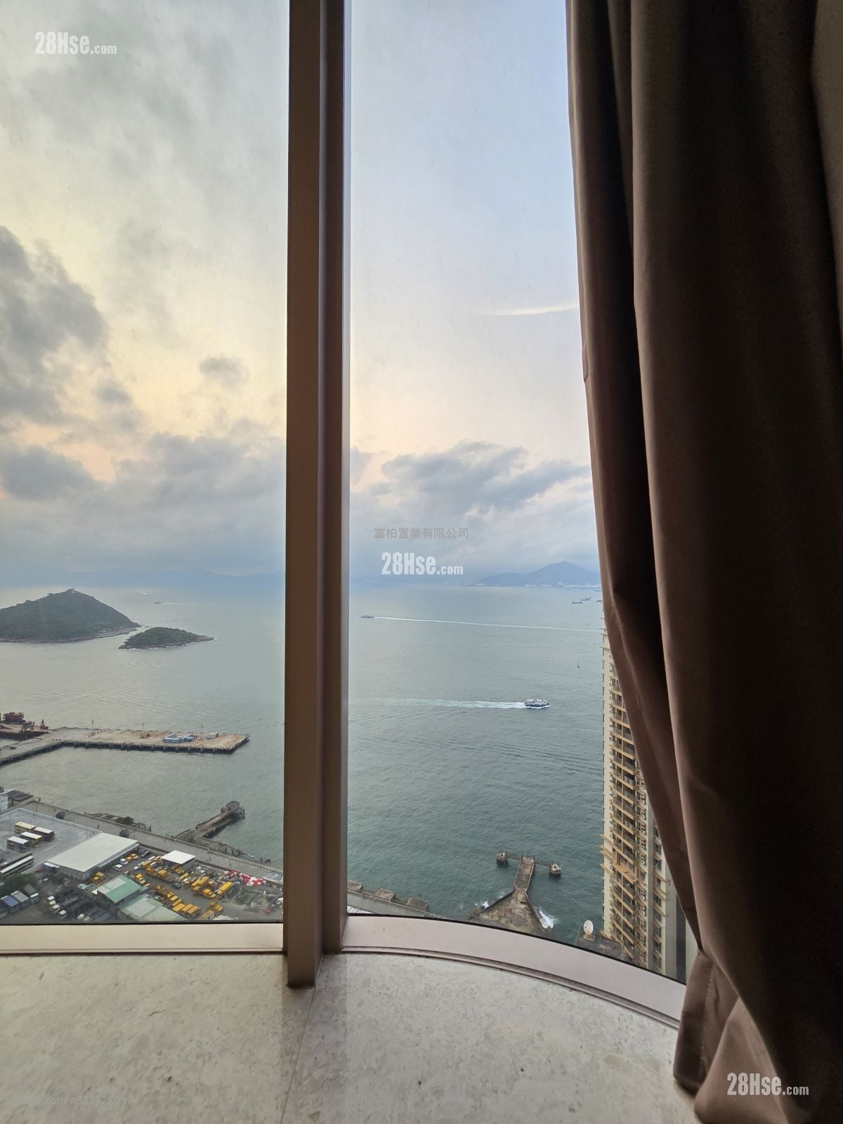 加多近山 租盘 2 房 , 1 浴室 410 平方尺