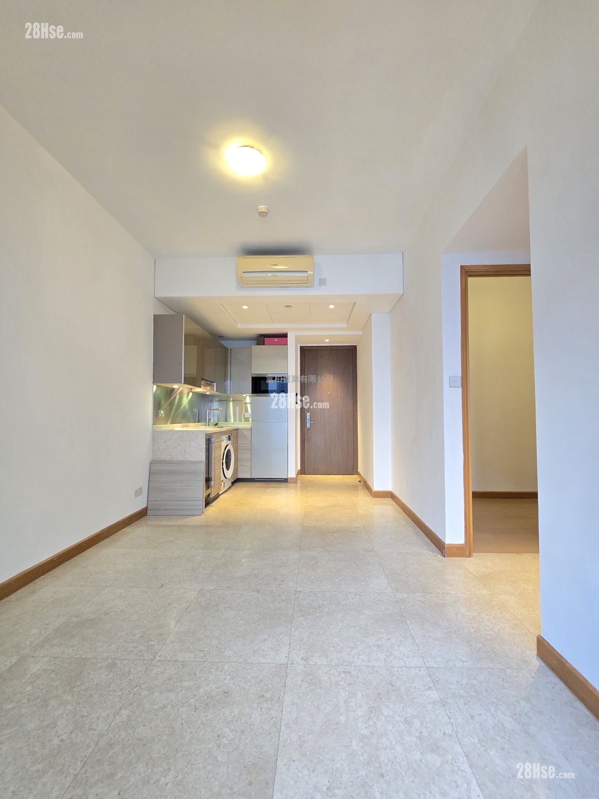 加多近山 租盘 2 房 , 1 浴室 410 平方尺