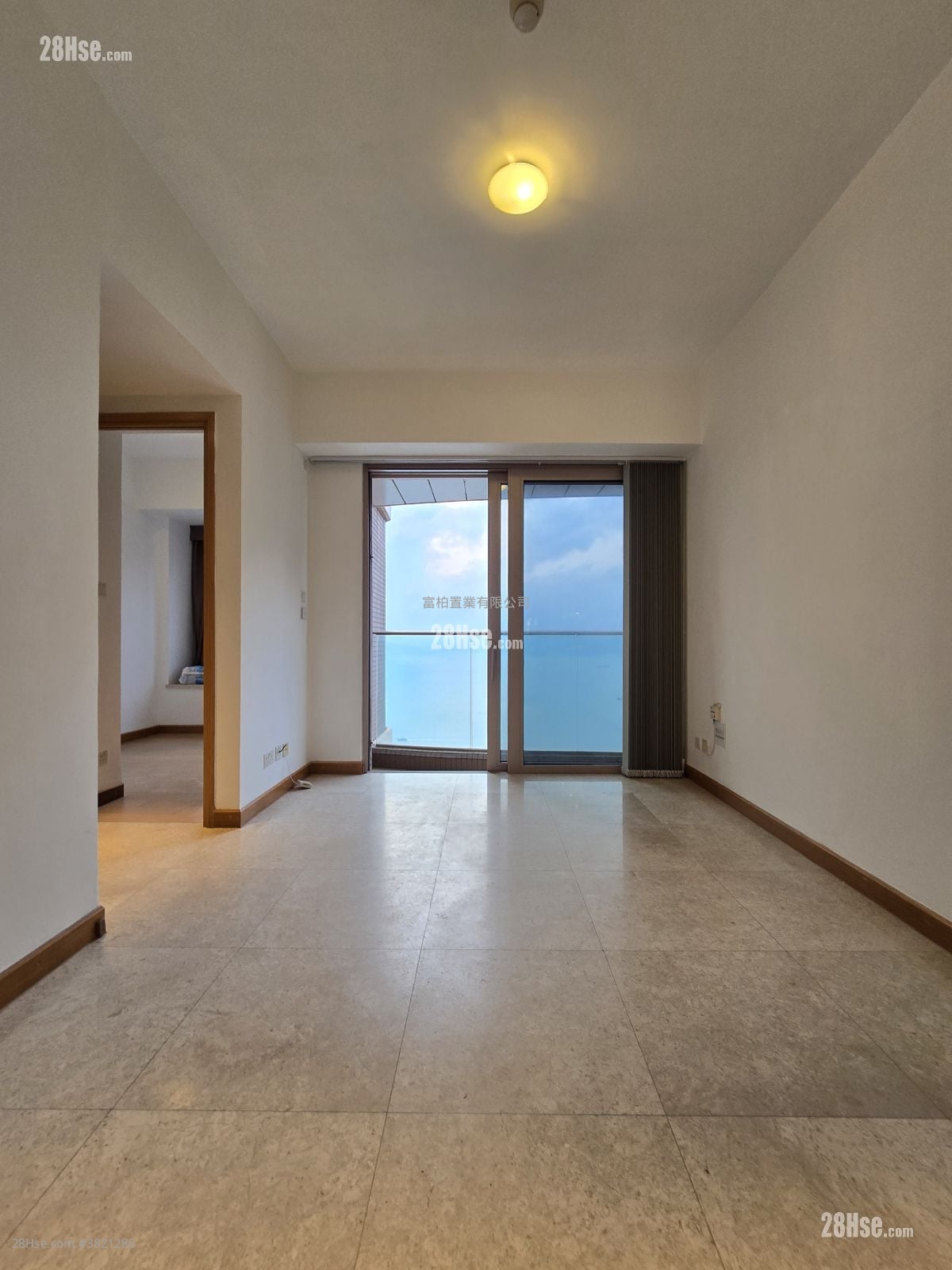 加多近山 租盘 2 房 , 1 浴室 410 平方尺