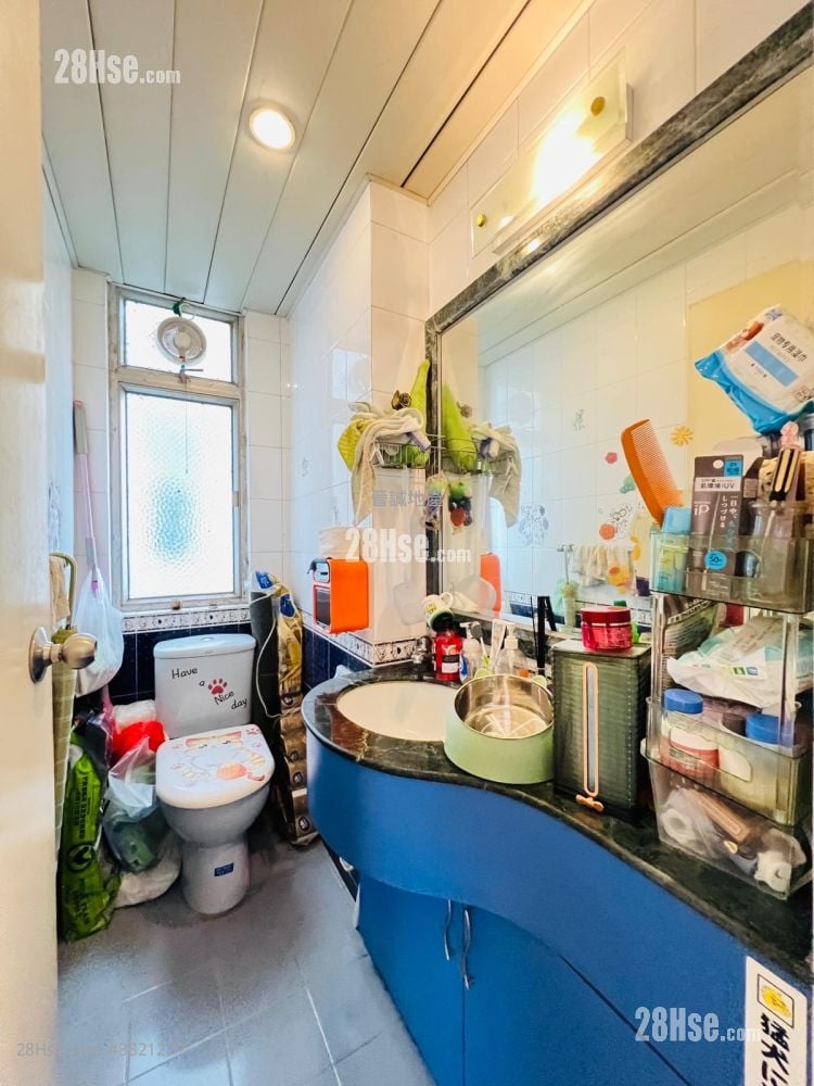 豪景花園 售盤 3 房 , 2 浴室 707 平方呎