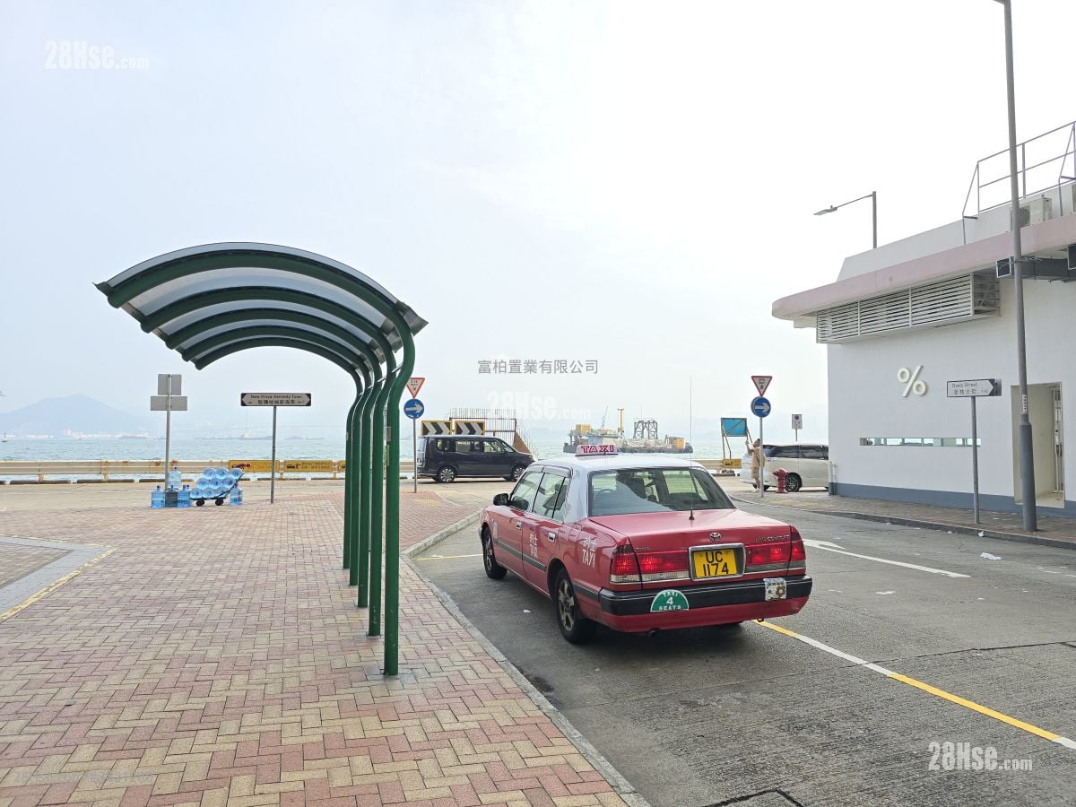 加多近山 租盘 2 房 , 1 浴室 410 平方尺