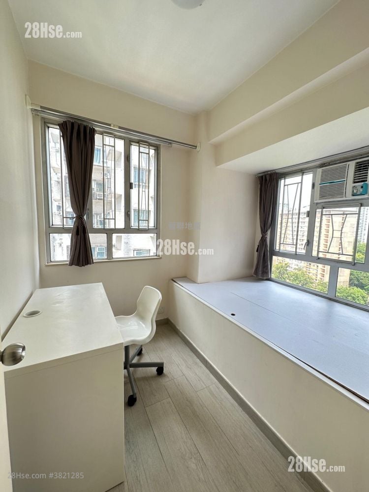 金獅花園 租盤 2 房 , 1 浴室 270 平方呎