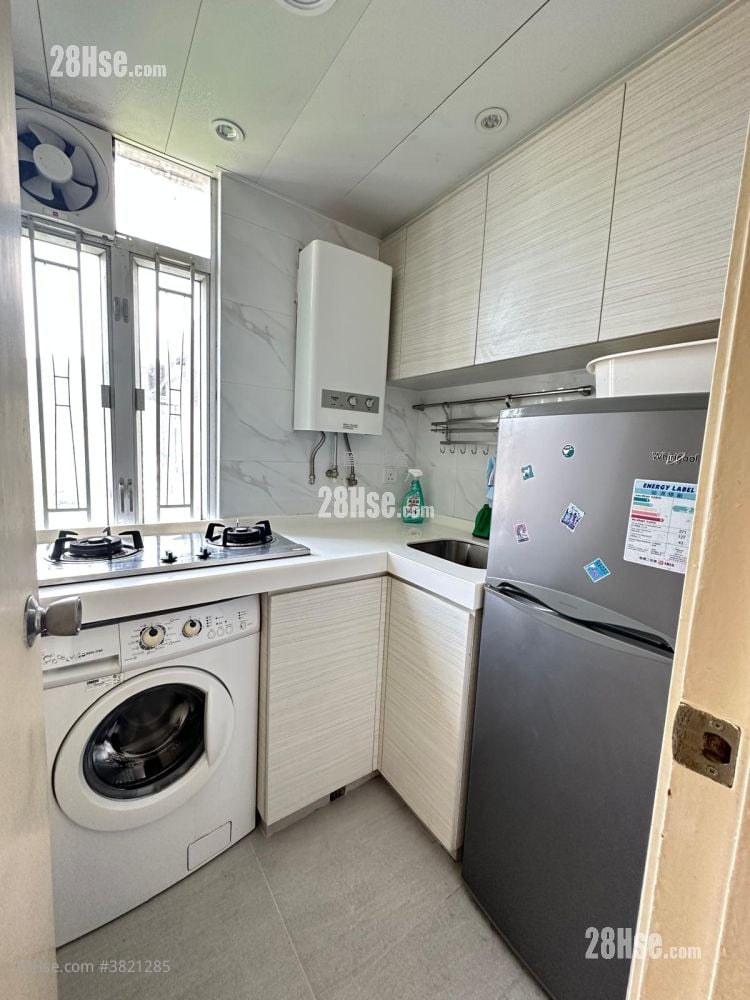 金獅花園 租盤 2 房 , 1 浴室 270 平方呎