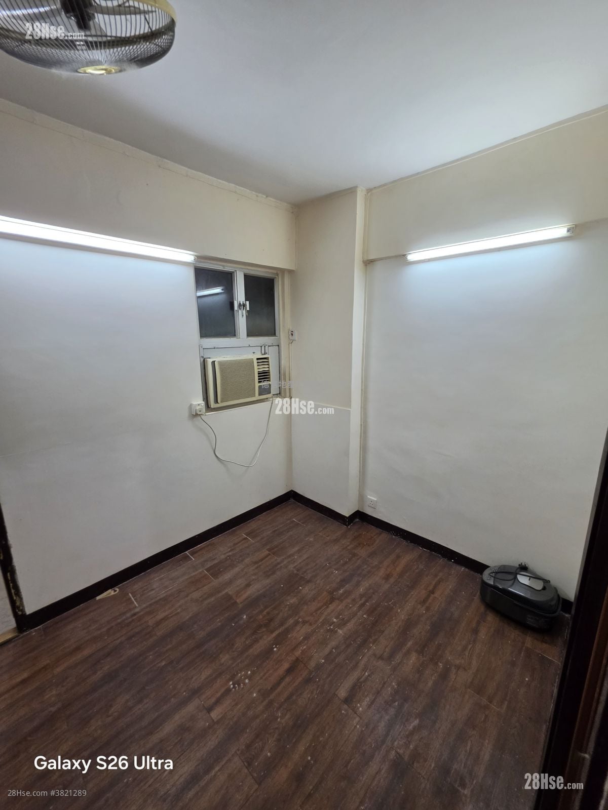 Fok Cheong Building Sell 2 Bedrooms , 1 Bathroom 330 ft²