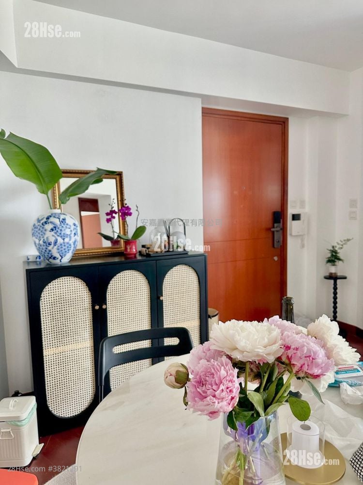 浪澄灣 售盤 2 房 556 平方呎