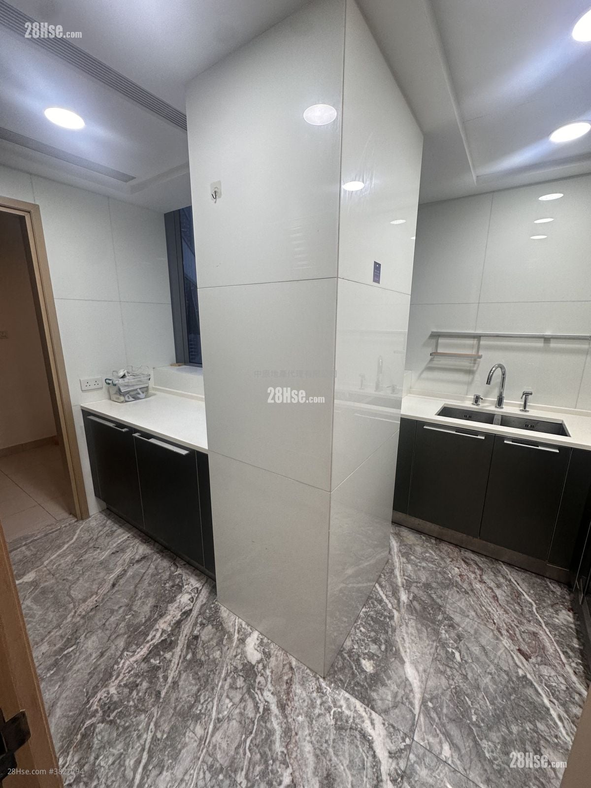 The Cullinan Sell 4 Bedrooms , 3 Bathrooms 1,391 ft²