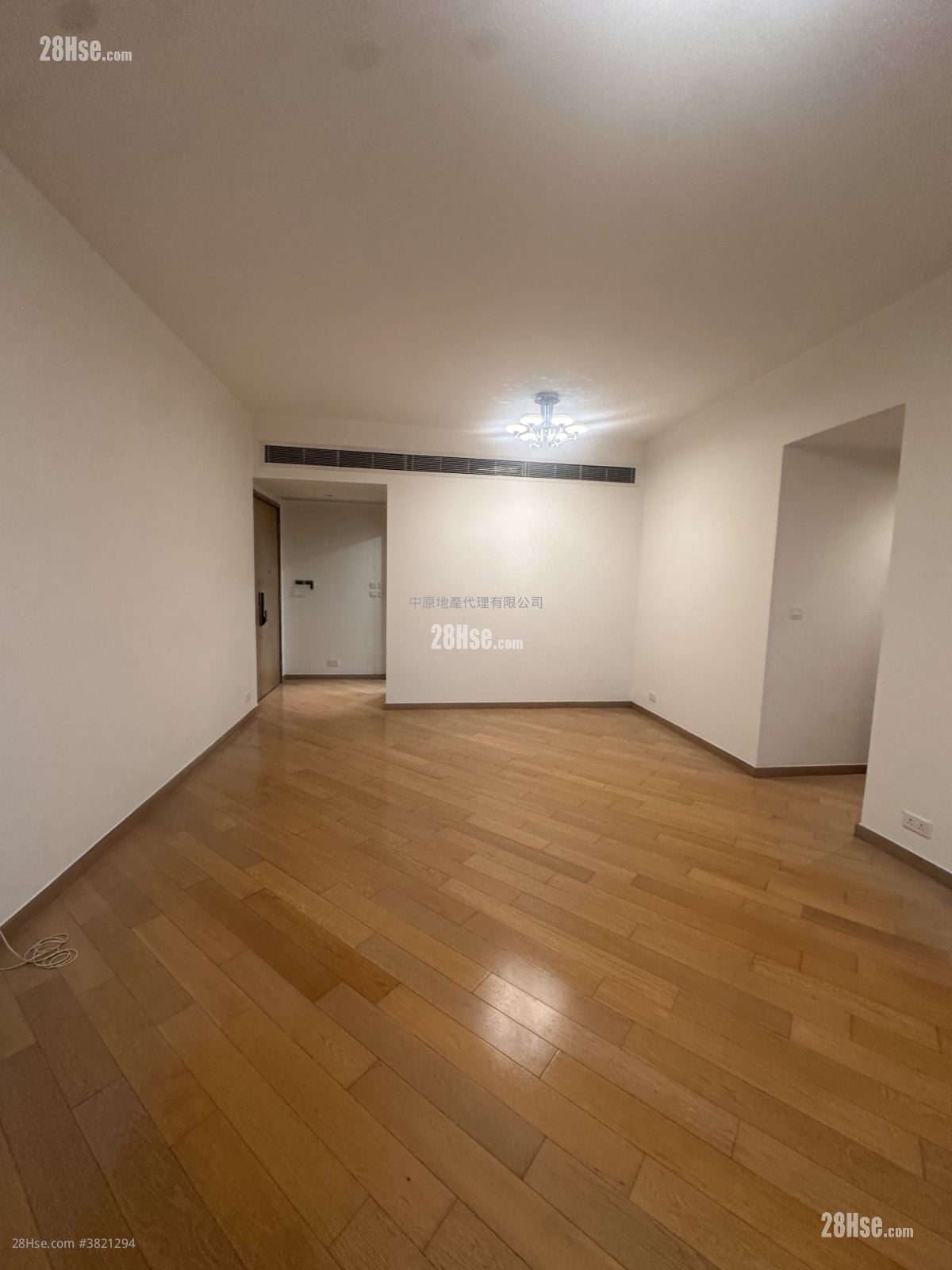 The Cullinan Sell 4 Bedrooms , 3 Bathrooms 1,391 ft²