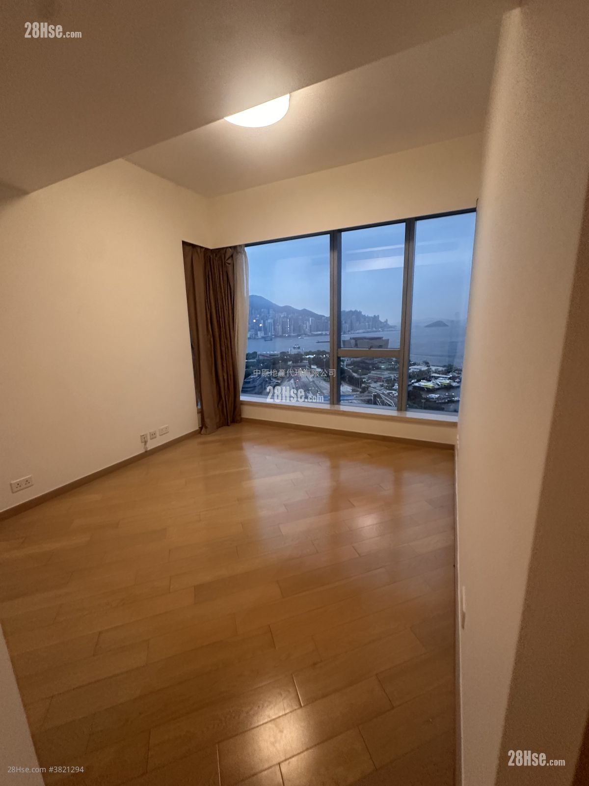 The Cullinan Sell 4 Bedrooms , 3 Bathrooms 1,391 ft²