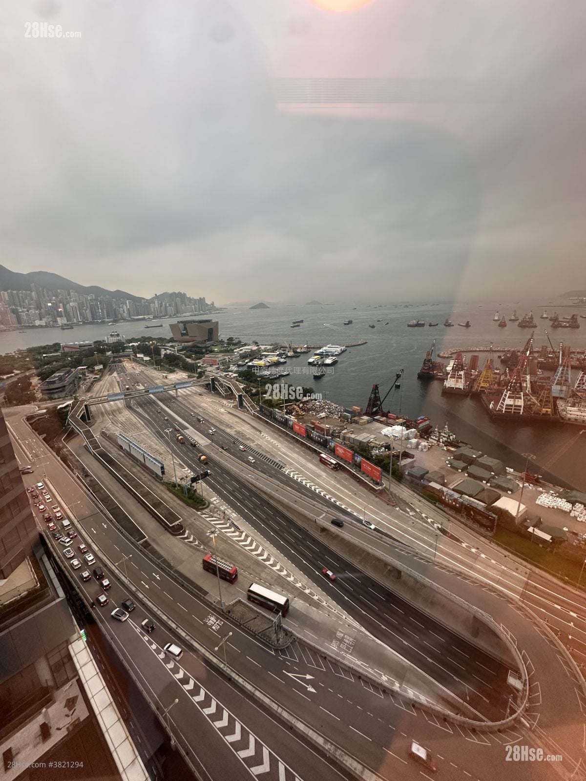 The Cullinan Sell 4 Bedrooms , 3 Bathrooms 1,391 ft²