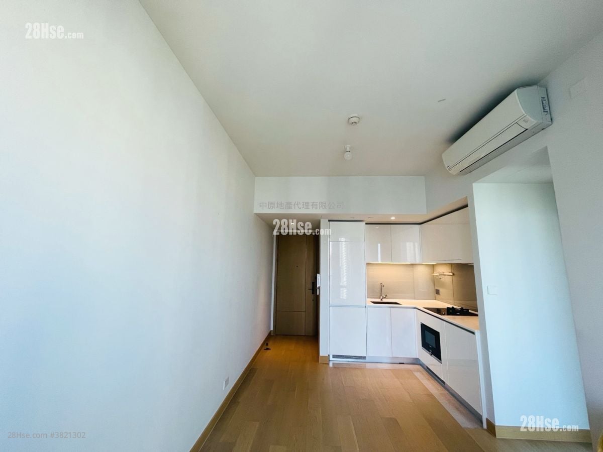 Malibu Sell 2 Bedrooms , 1 Bathroom 459 ft²