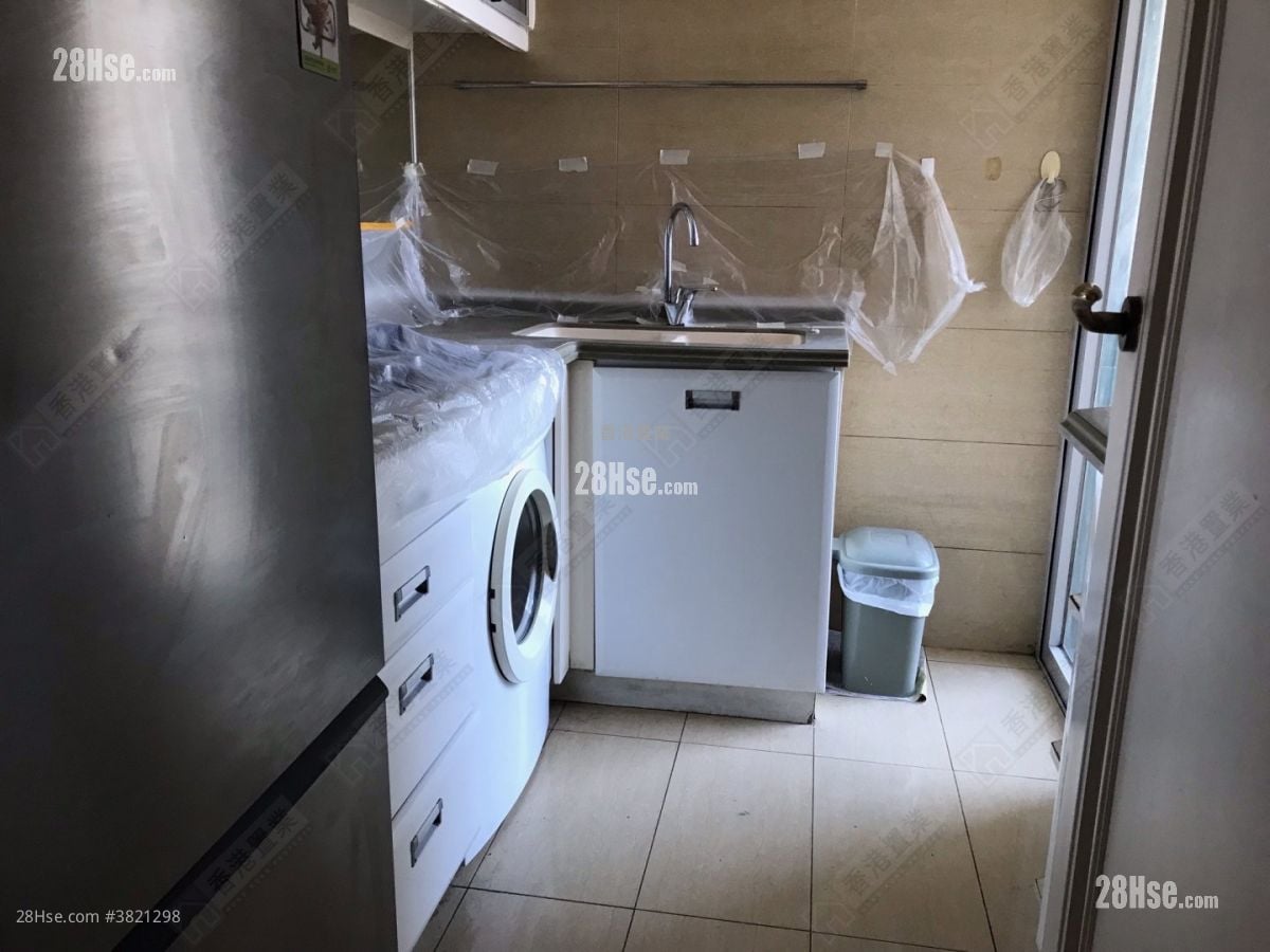 傲云峰 租盘 2 房 479 平方尺