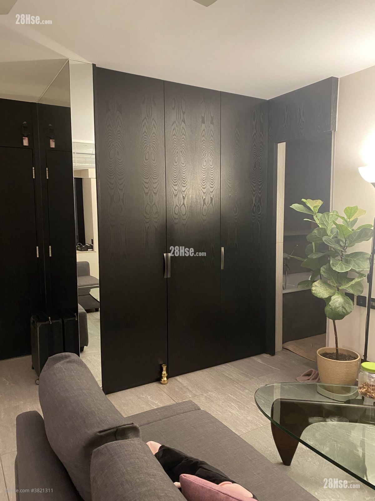 Elegance Tower Rental Studio , 1 Bathroom 374 ft²