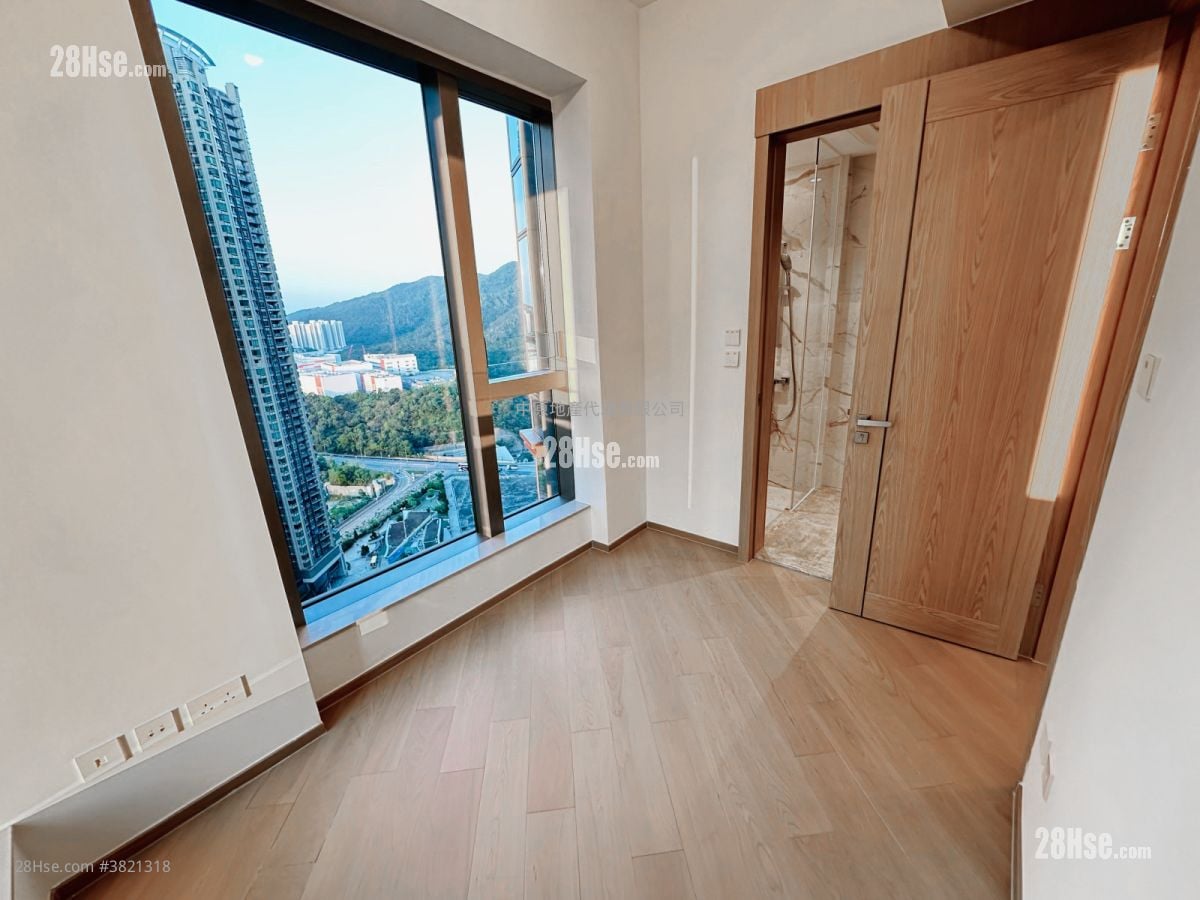 Villa Garda Ii Sell 1 Bedroom , 1 Bathroom 353 ft²