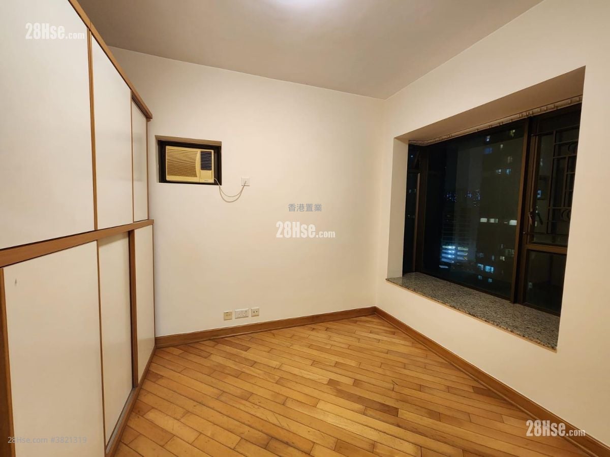 Liberte Sell 2 Bedrooms , 1 Bathroom 517 ft²