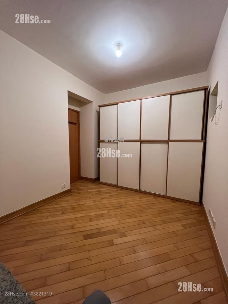 Liberte Sell 2 Bedrooms , 1 Bathroom 517 ft²