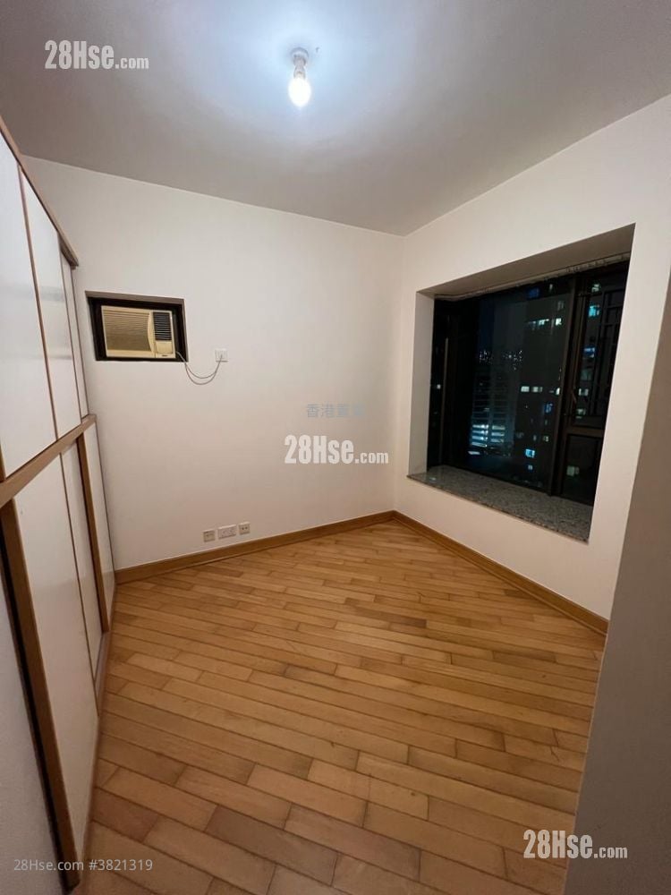 Liberte Sell 2 Bedrooms , 1 Bathroom 517 ft²