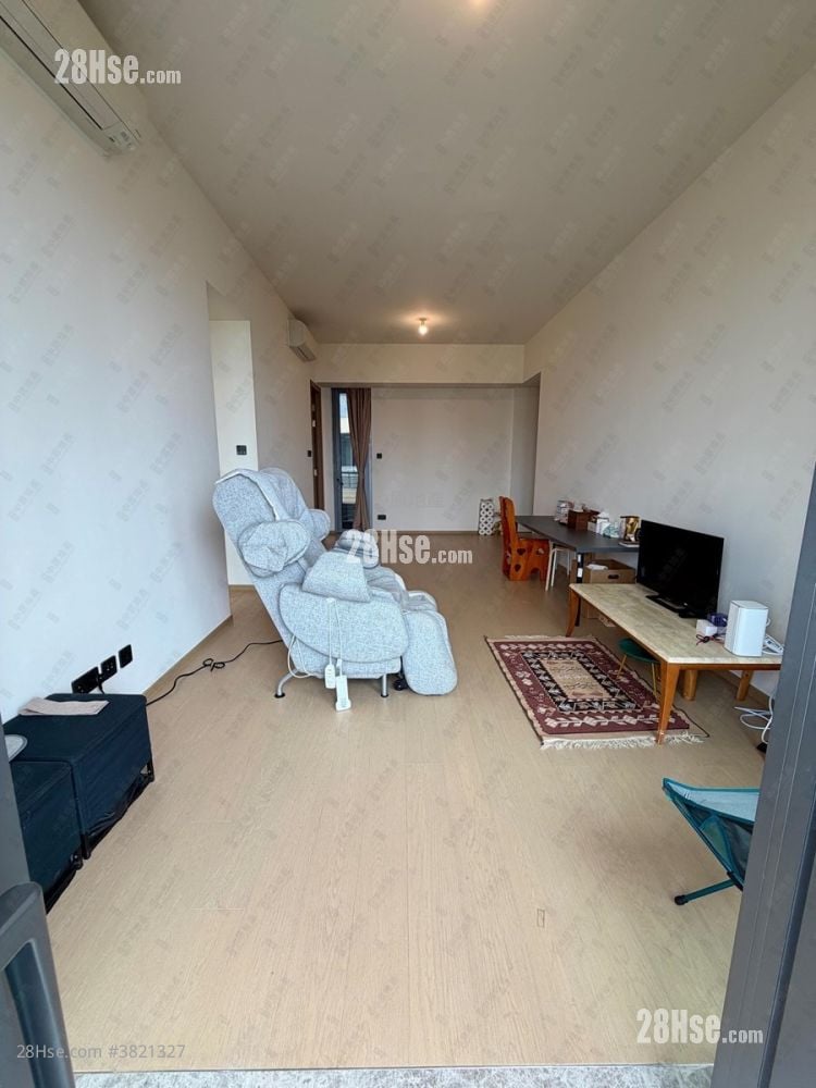 In One Rental 941 ft²