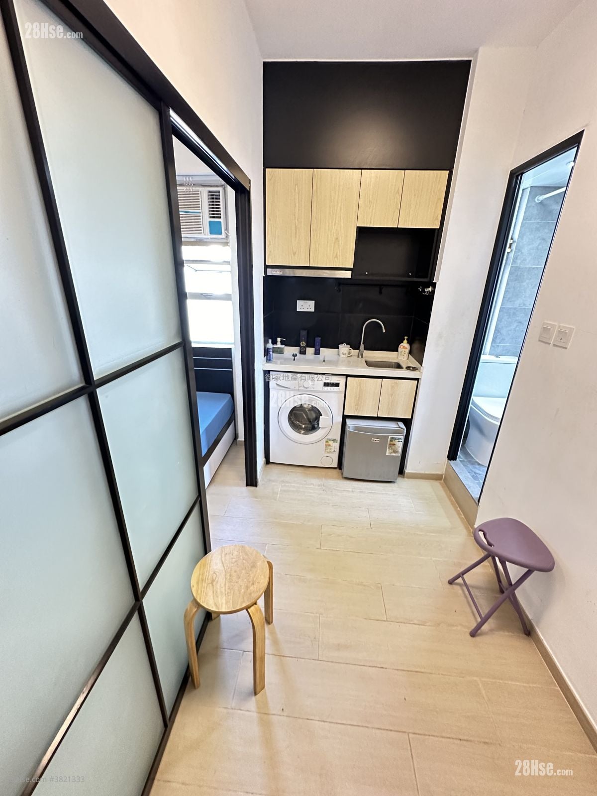 879 King’s Road Rental 1 Bedroom , 1 Bathroom 165 ft²