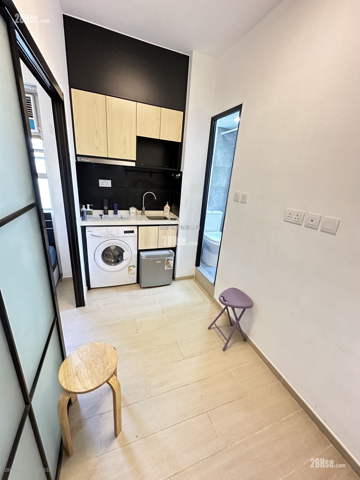 879 King’s Road Rental 1 Bedroom , 1 Bathroom 165 ft²