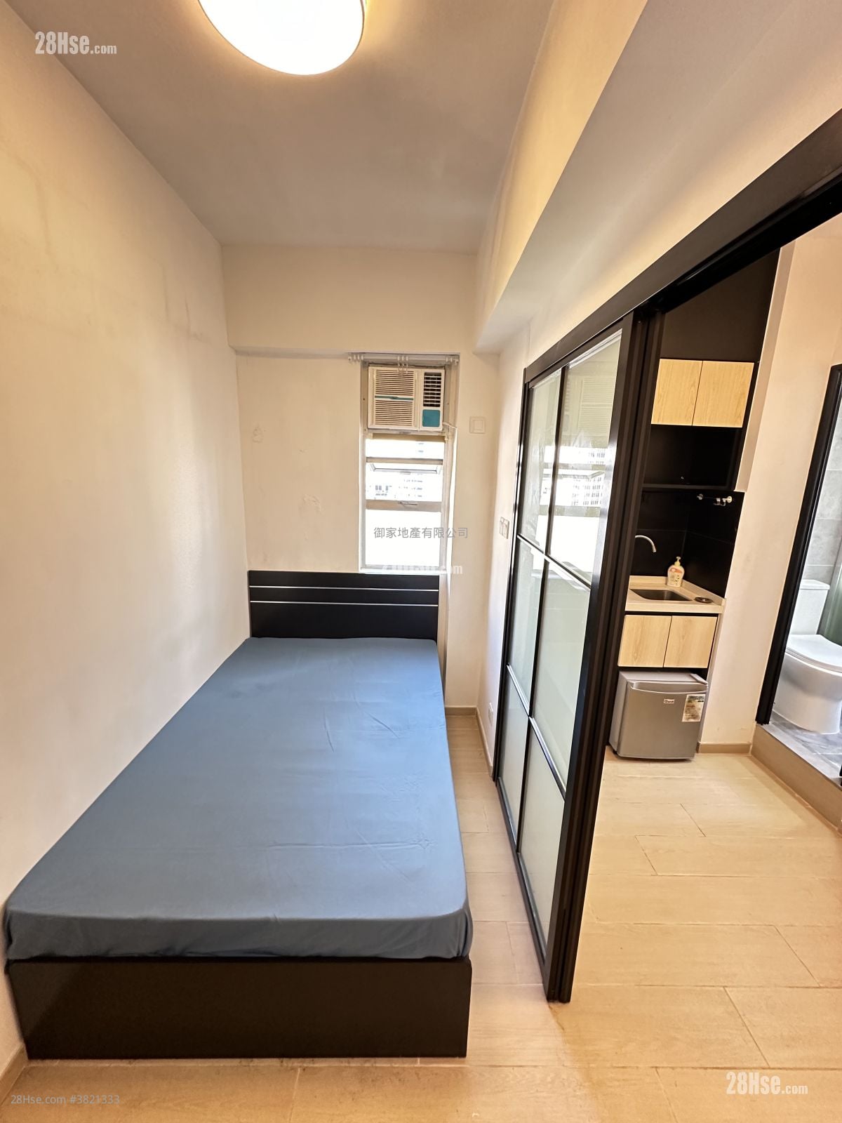 879 King’s Road Rental 1 Bedroom , 1 Bathroom 165 ft²