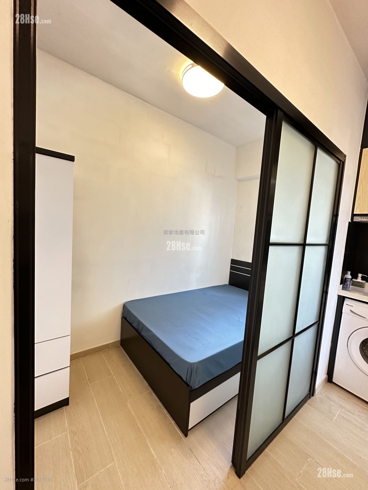 879 King’s Road Rental 1 Bedroom , 1 Bathroom 165 ft²