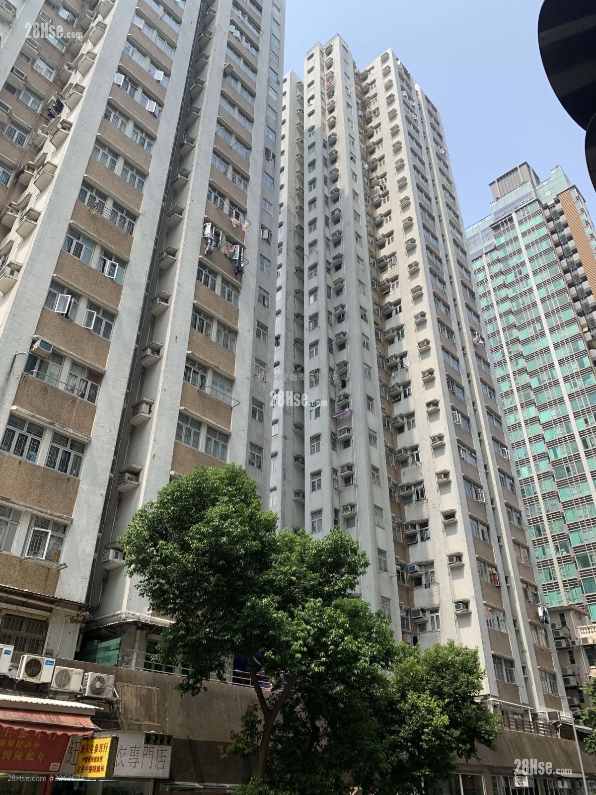 Hong Wah Mansion Sell 1 Bedroom , 1 Bathroom 325 ft²