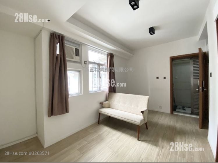 Hong Wah Mansion Sell 1 Bedroom , 1 Bathroom 325 ft²
