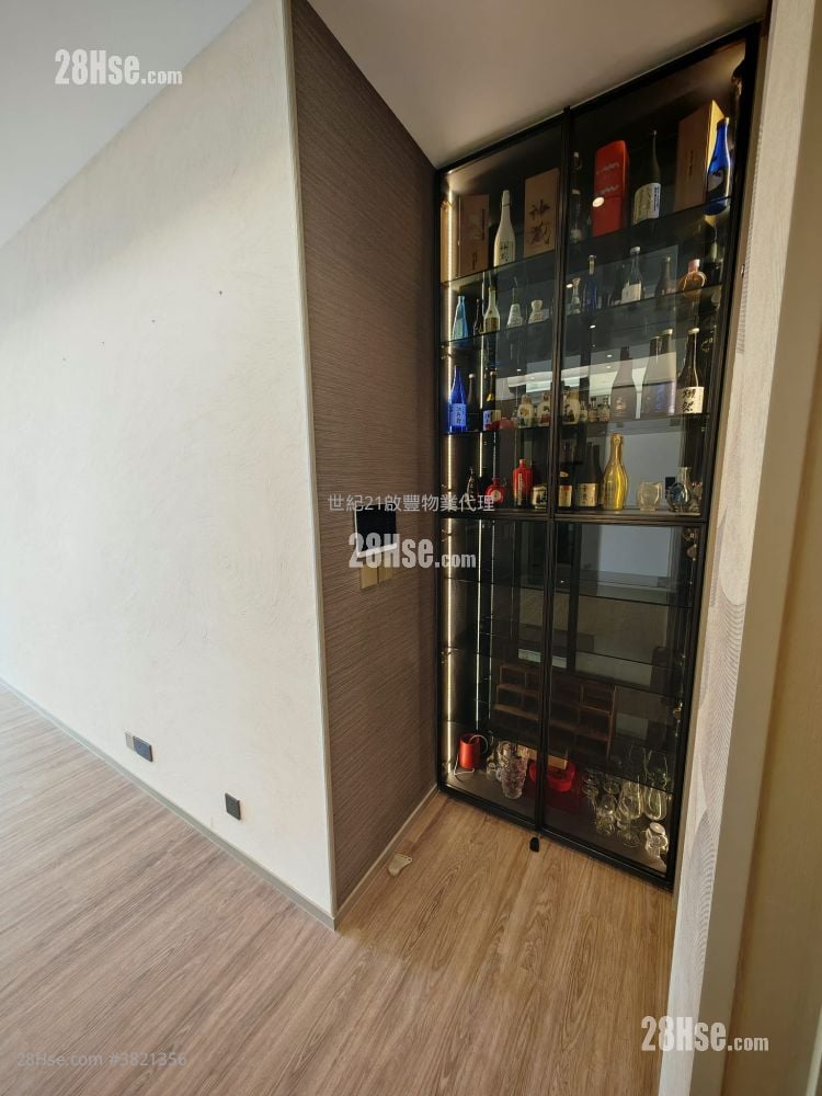 龍譽 售盤 3 房 , 2 浴室 1,010 平方呎