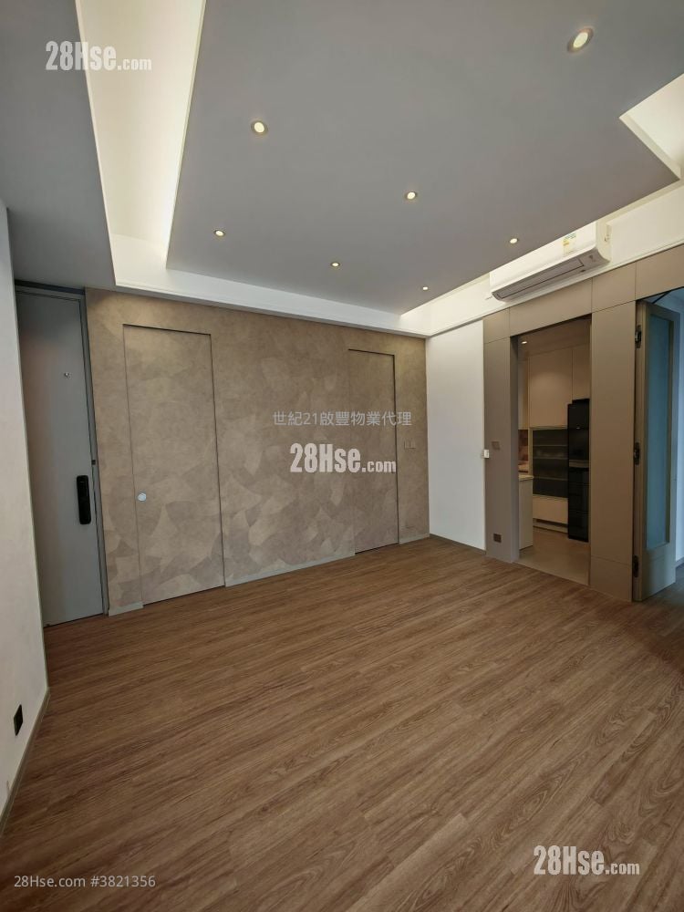 龍譽 售盤 3 房 , 2 浴室 1,010 平方呎