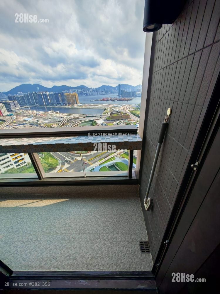 龍譽 售盤 3 房 , 2 浴室 1,010 平方呎