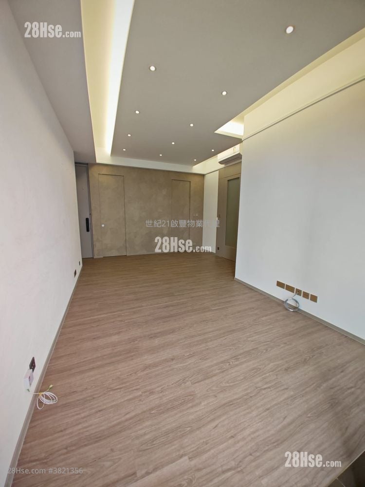 龍譽 售盤 3 房 , 2 浴室 1,010 平方呎