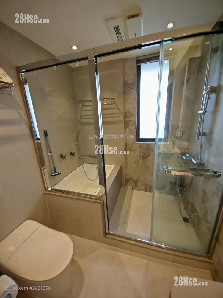 龍譽 售盤 3 房 , 2 浴室 1,010 平方呎