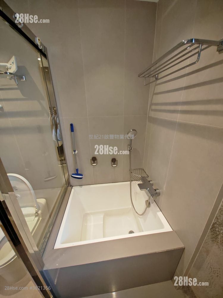 龍譽 售盤 3 房 , 2 浴室 1,010 平方呎