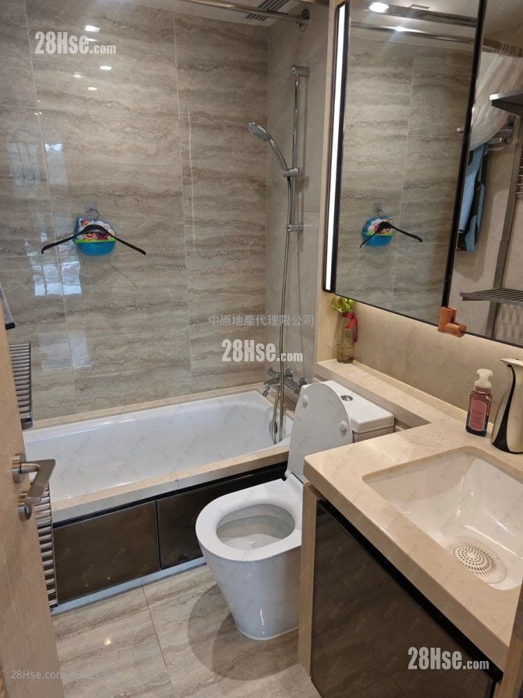 The Regent Sell 2 Bedrooms , 1 Bathroom 528 ft²