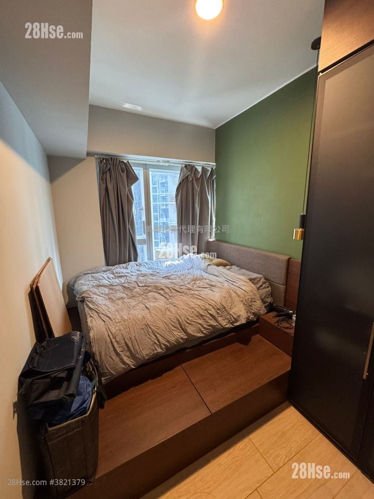 Century Link Rental 392 ft²