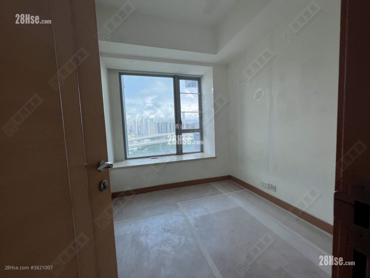 曼克顿山 售盘 3 房 , 1 浴室 1,111 平方尺