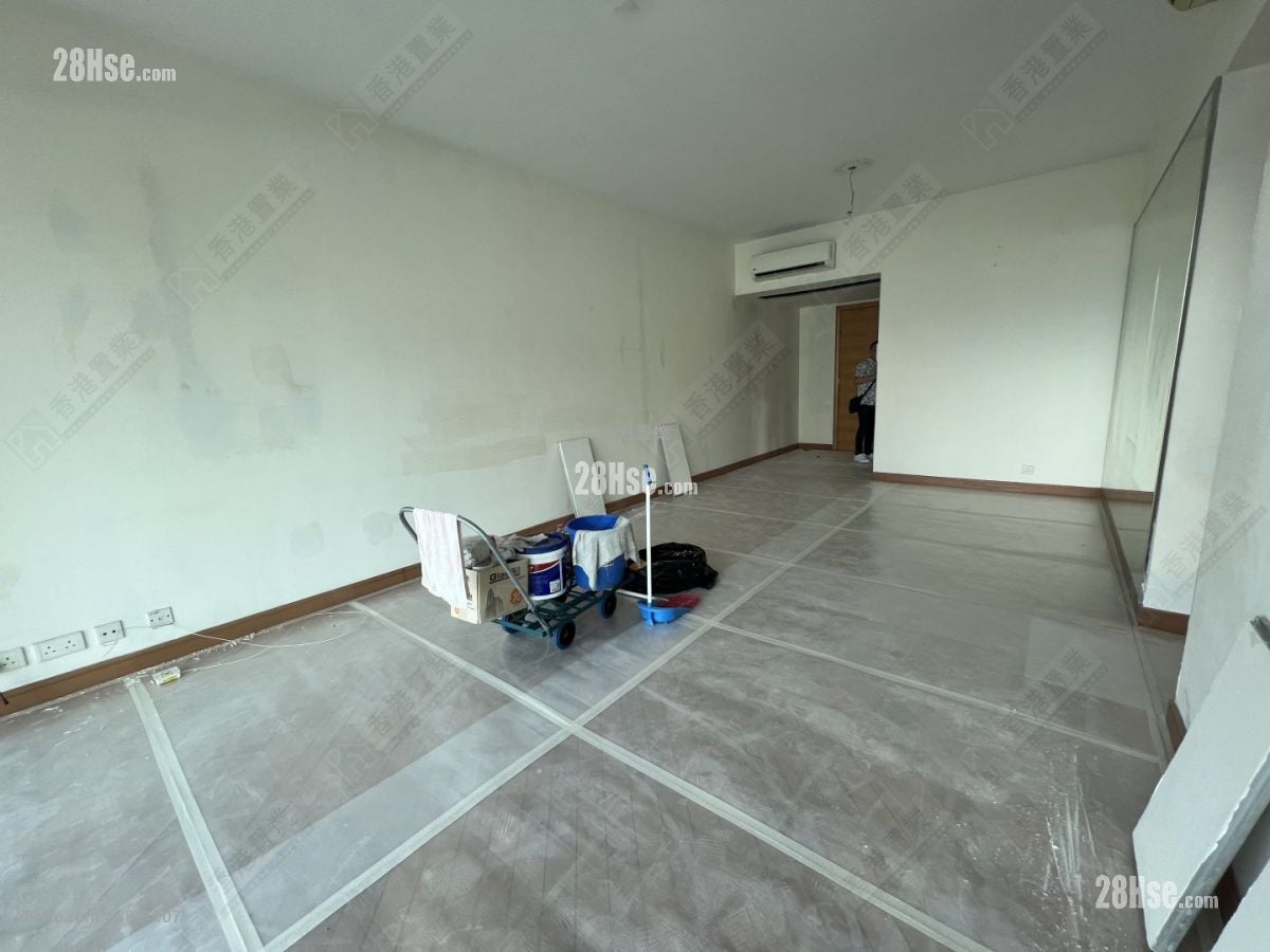 曼克顿山 售盘 3 房 , 1 浴室 1,111 平方尺