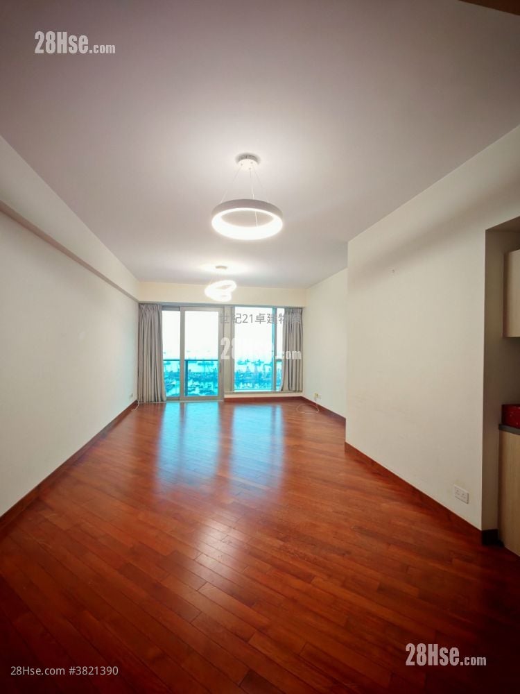 御金国峯 租盘 2 房 , 4 浴室 1,204 平方尺