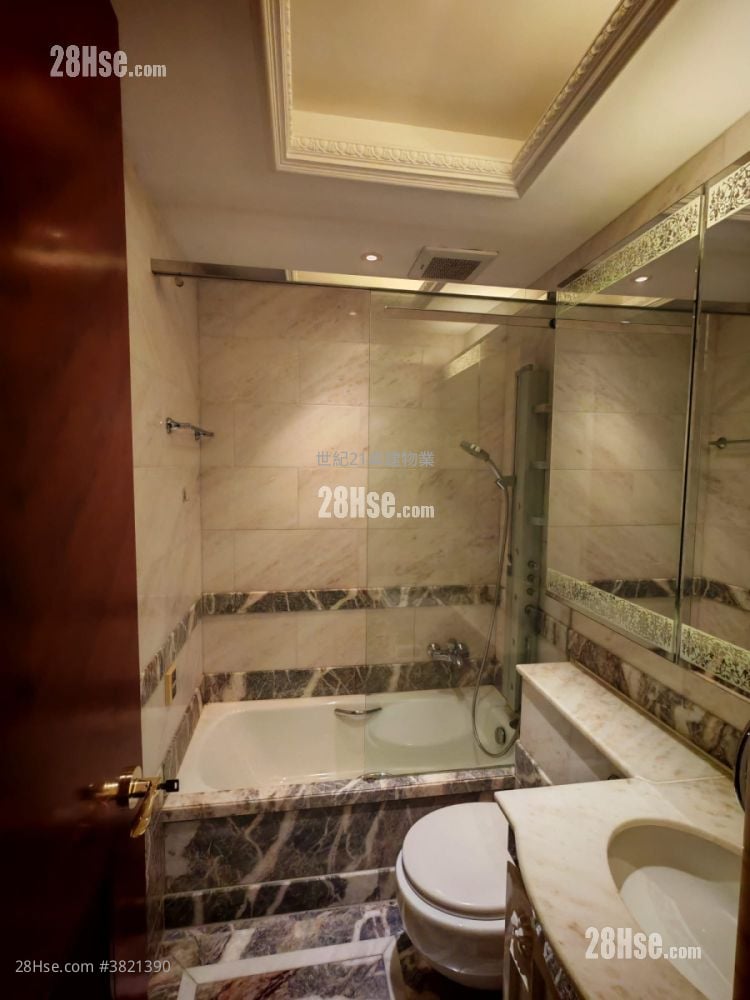 御金国峯 租盘 2 房 , 4 浴室 1,204 平方尺