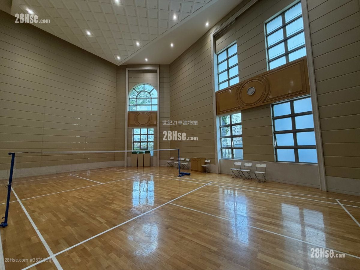 御金国峯 租盘 2 房 , 4 浴室 1,204 平方尺