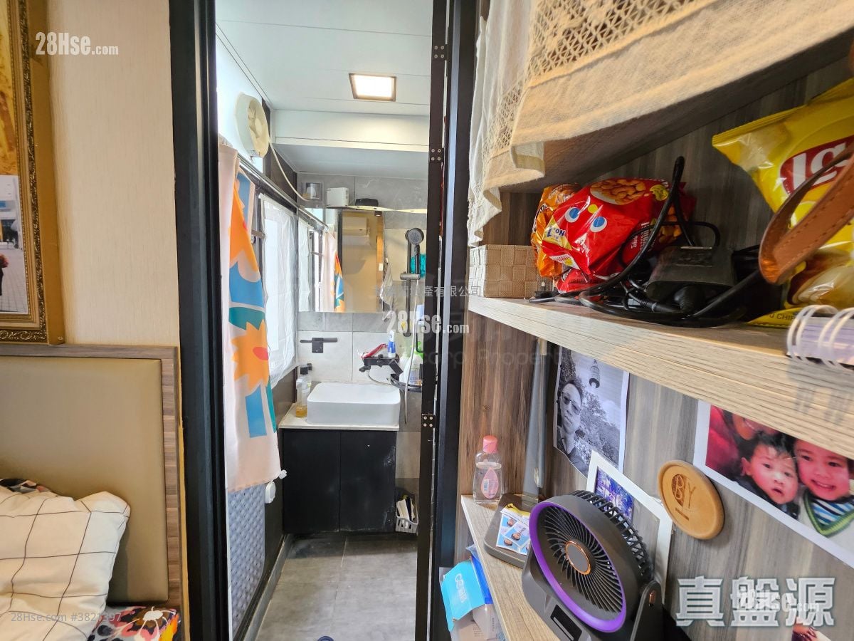 美孚新邨 售盘 3 房 , 2 浴室 446 平方尺