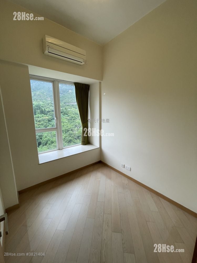 Avignon Sell 3 Bedrooms , 2 Bathrooms 698 ft²