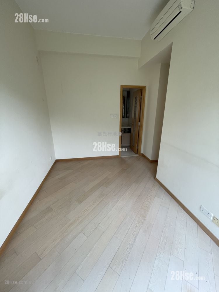 Avignon Sell 3 Bedrooms , 2 Bathrooms 698 ft²