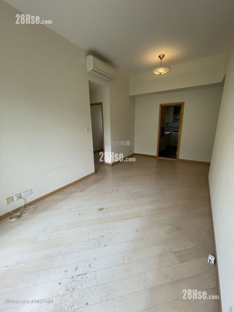 Avignon Sell 3 Bedrooms , 2 Bathrooms 698 ft²