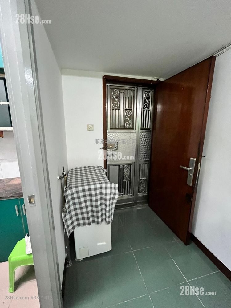 美景樓1期 租盤 365 平方呎